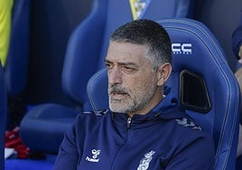García Pimienta, en el partido disputado ante el Cádiz.