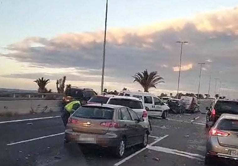 Imagen de la colisión múltiple ocurrida este martes en Gran Canaria.