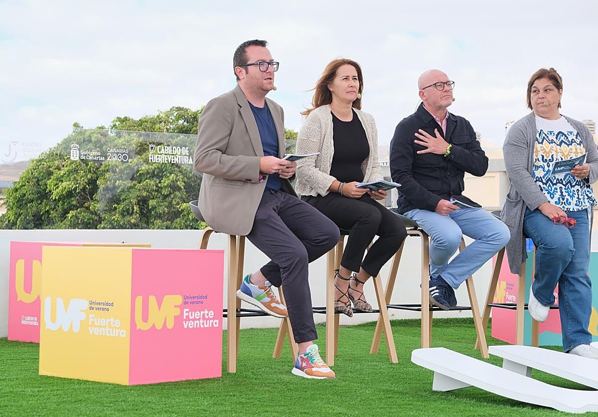Adargoma Hernández, Lola García, José Miguel Alamo y Rosa María Rodríguez.