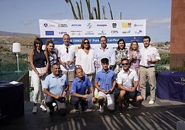 Foto de familia de los ganadores.