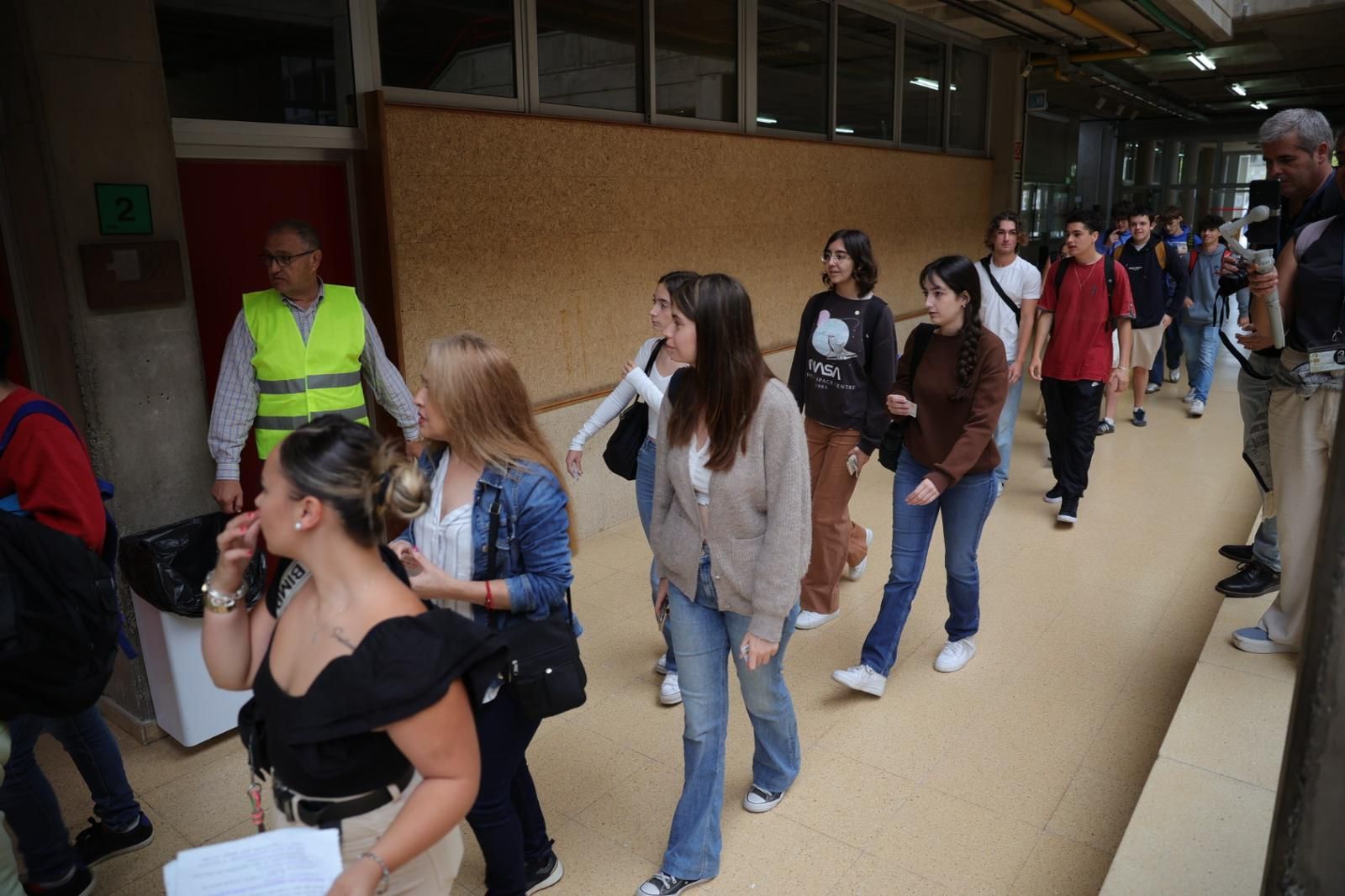El inicio de las pruebas de la selectividad en Canarias, en imágenes