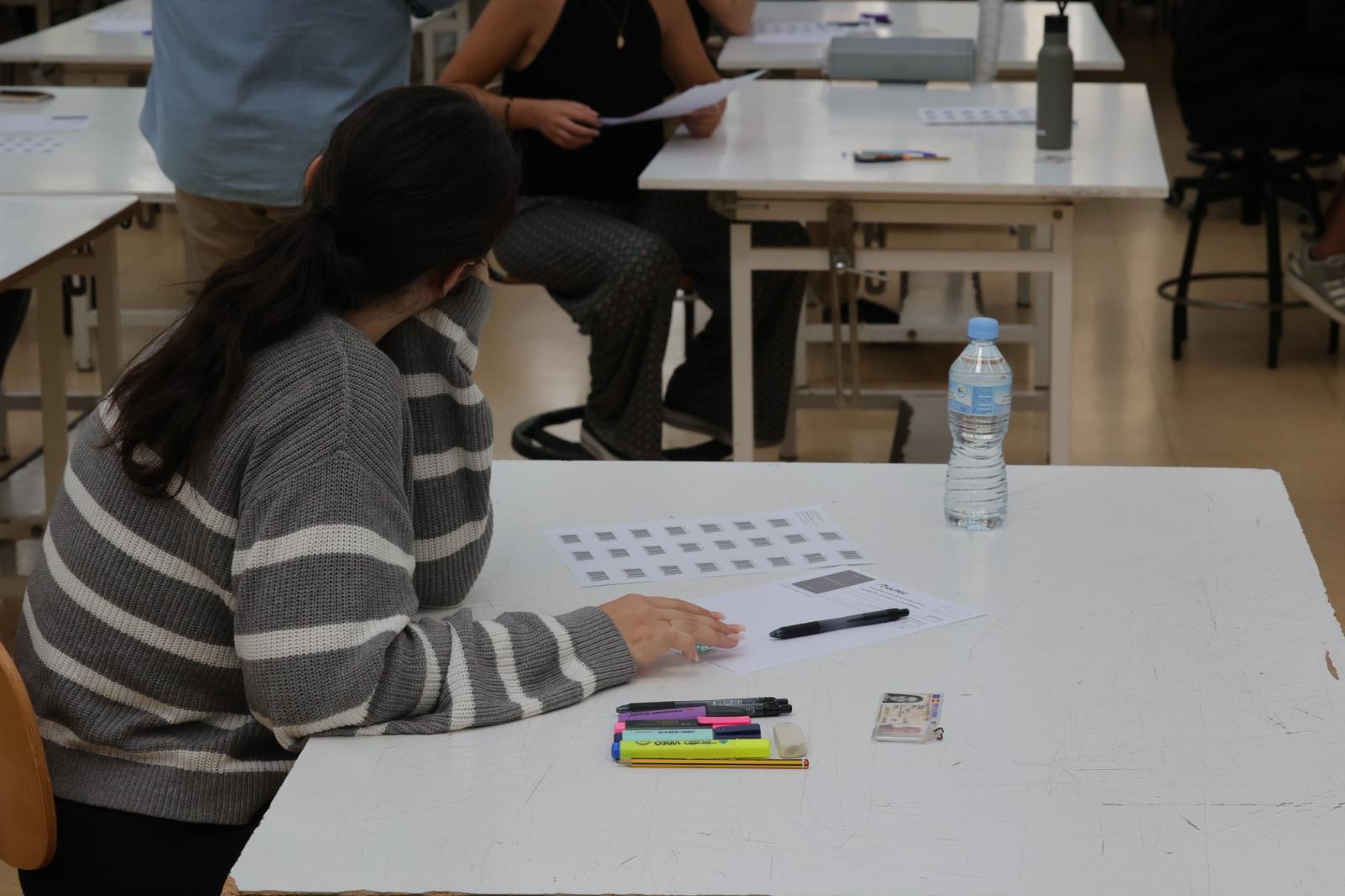 El inicio de las pruebas de la selectividad en Canarias, en imágenes