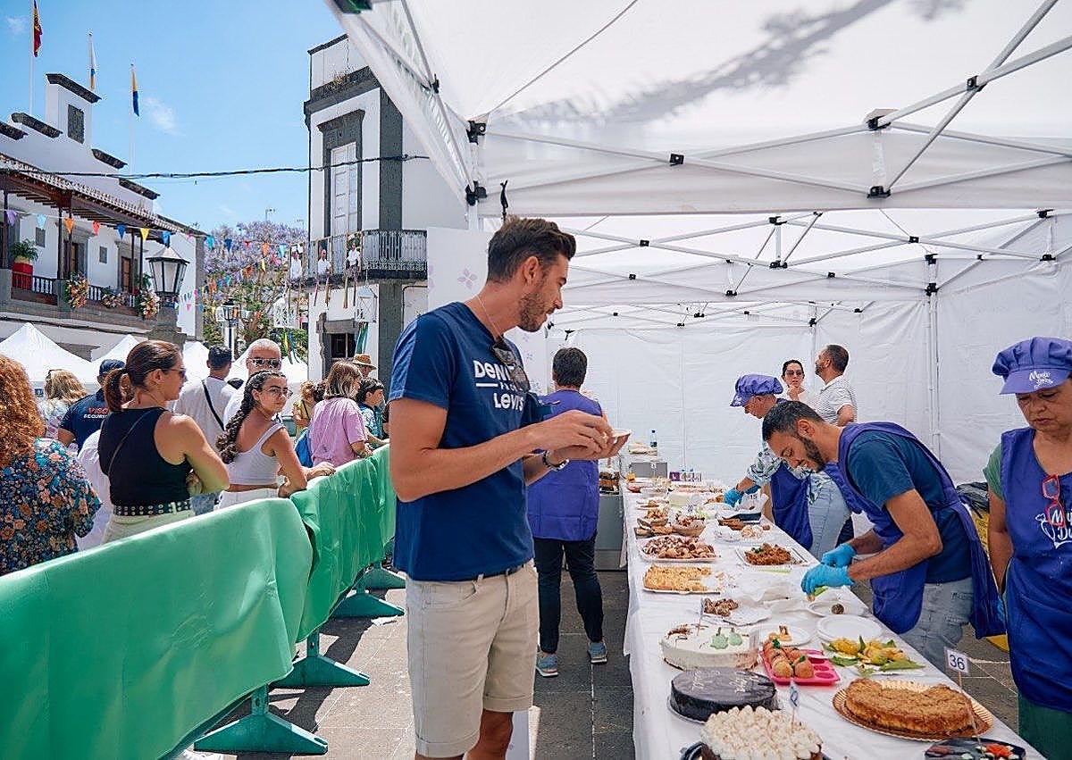 Imagen secundaria 1 - San Antonio suena en la Villa de Moya