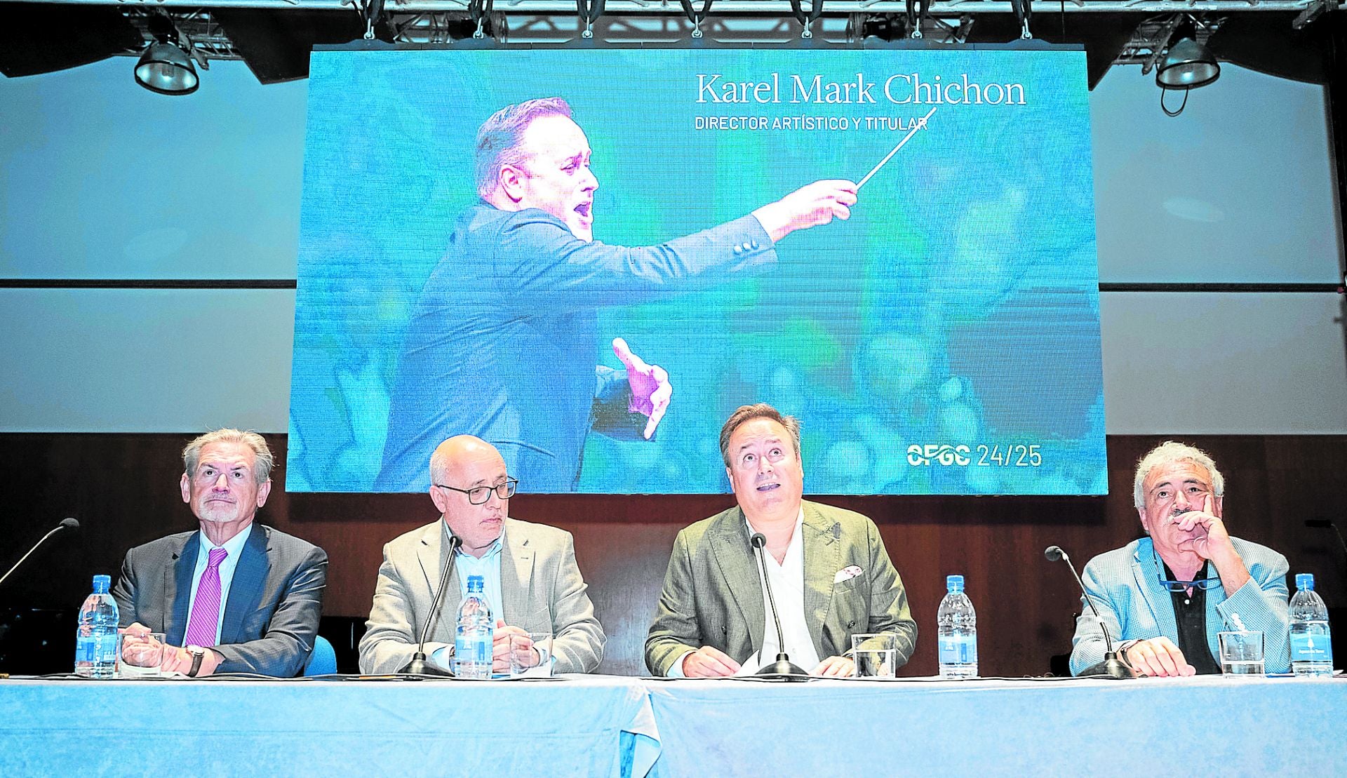 De izquierda a derecha, Pedro Justo Brito, Antonio Morales, Karel Mark Chichon y Manuel Benítez, en la presentación de la temporada 2024/25 de la OFGC, este jueves.