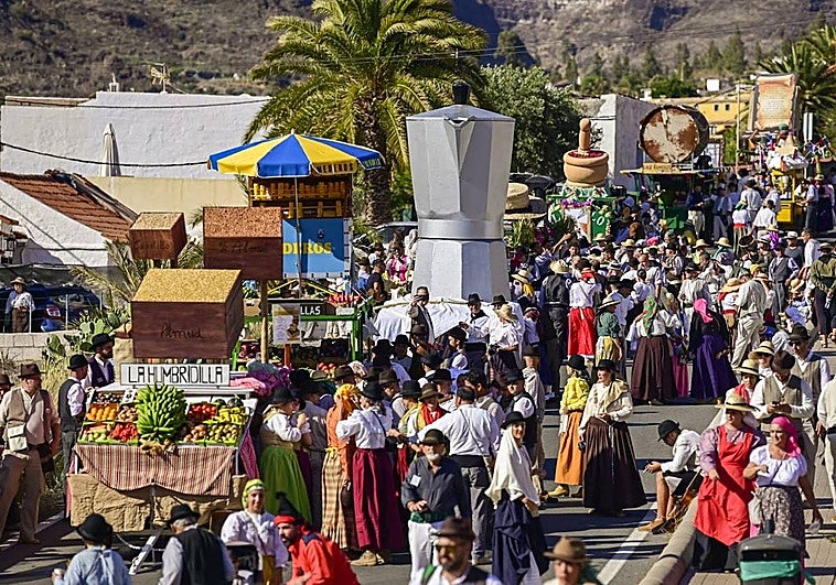 Varios miles de personas participaron en la romería de San Antonio el Chico de Mogán.