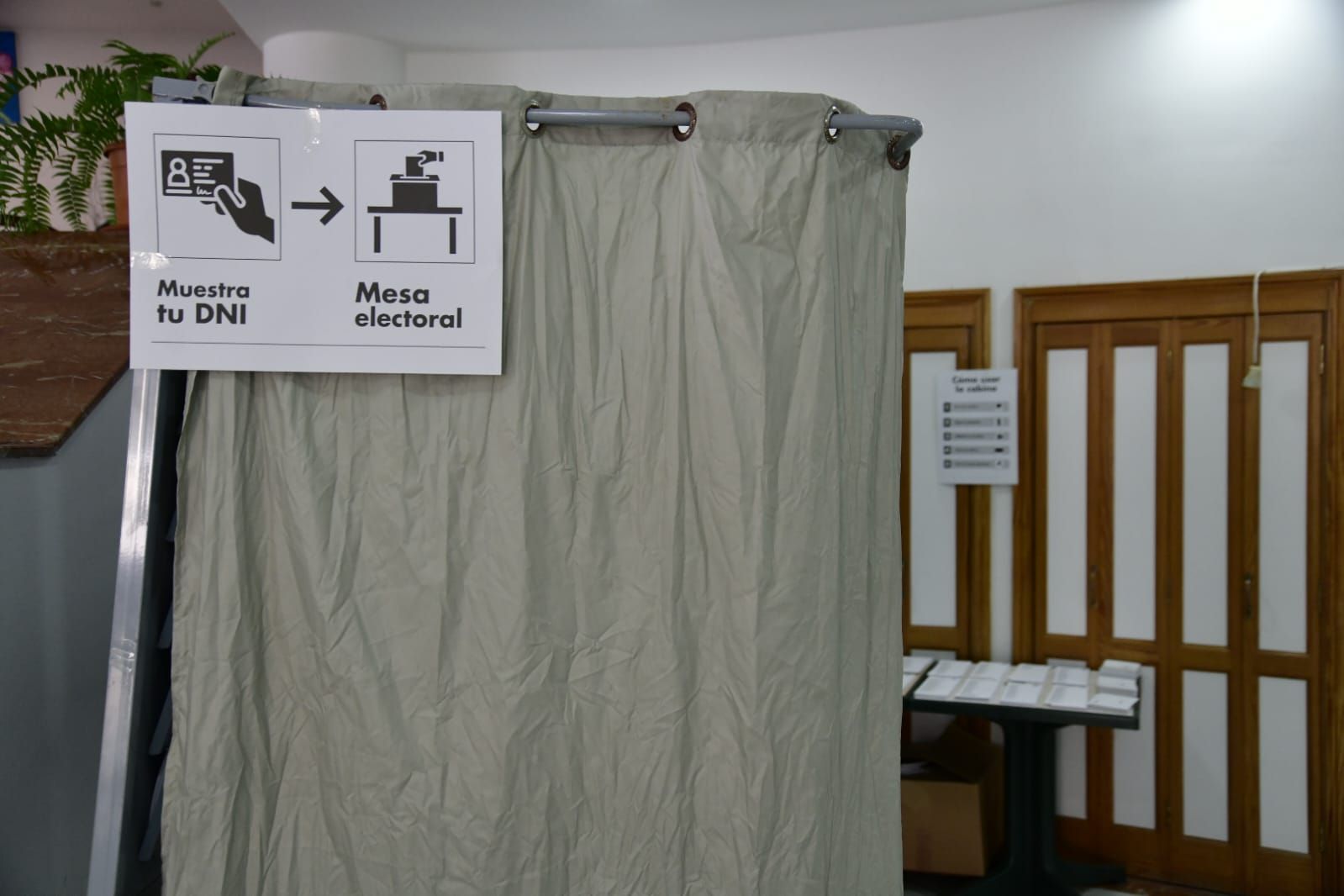 Canarias decide en las urnas su futuro en Europa