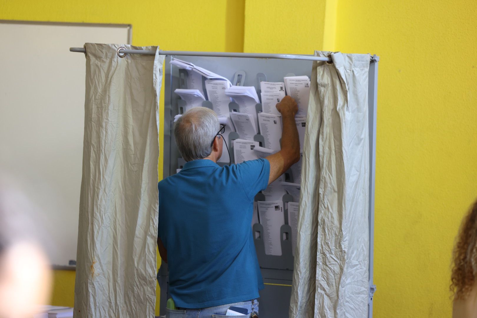 Canarias decide en las urnas su futuro en Europa