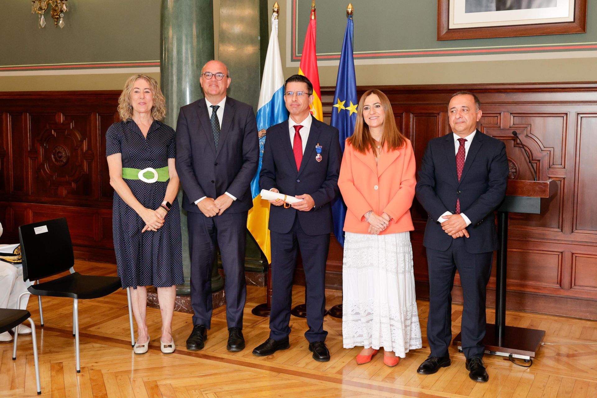 La entrega de medallas al mérito a Protección Civil, en imágenes