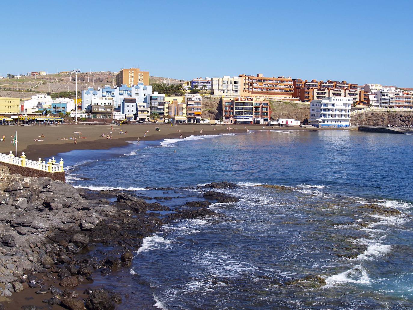 La playa de Melenara acogerá este sábado una serie de actividades para celebrar el arranque de la temporada alta.
