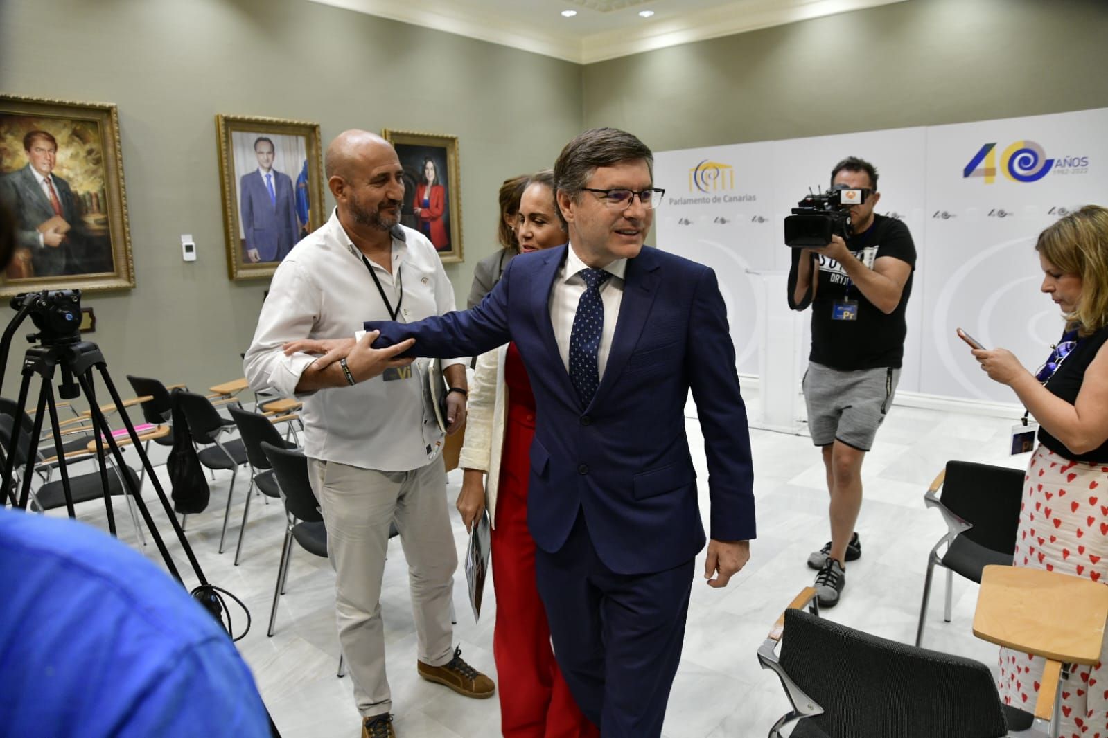 El mediador, de la mano de Vox en la investigación del caso Mascarillas