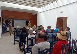 Presentación en Caleta de Sebo.