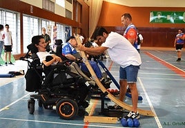 Los participantes realizan las pruebas en una jornada.