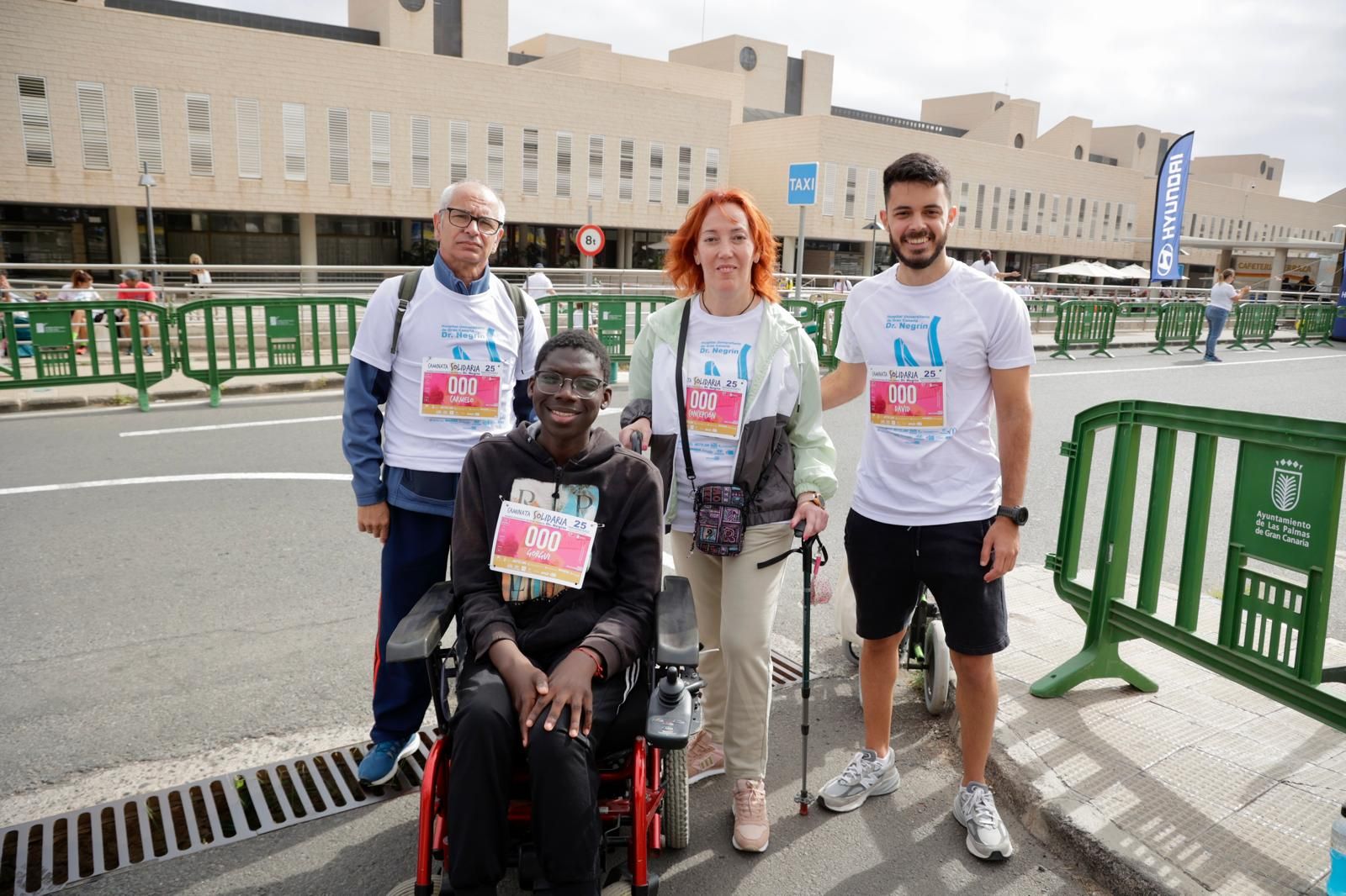 La carrera por el 25 aniversario del Negrín, en imágenes