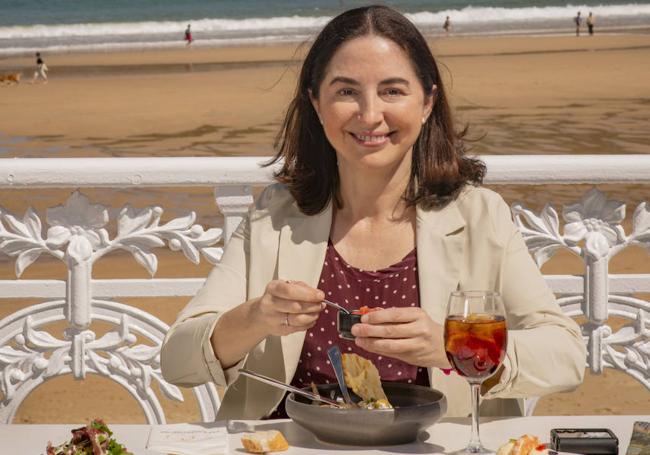 'El Café de la Concha' es el lugar favorito de Elena Arzak para disfrutar del aperitivo con unasfantásticas vistas a la bahía donostiarra