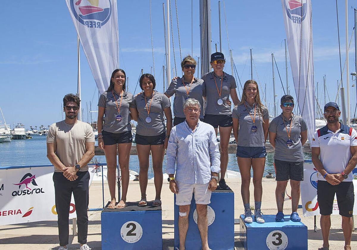 Podio femenino absoluto.