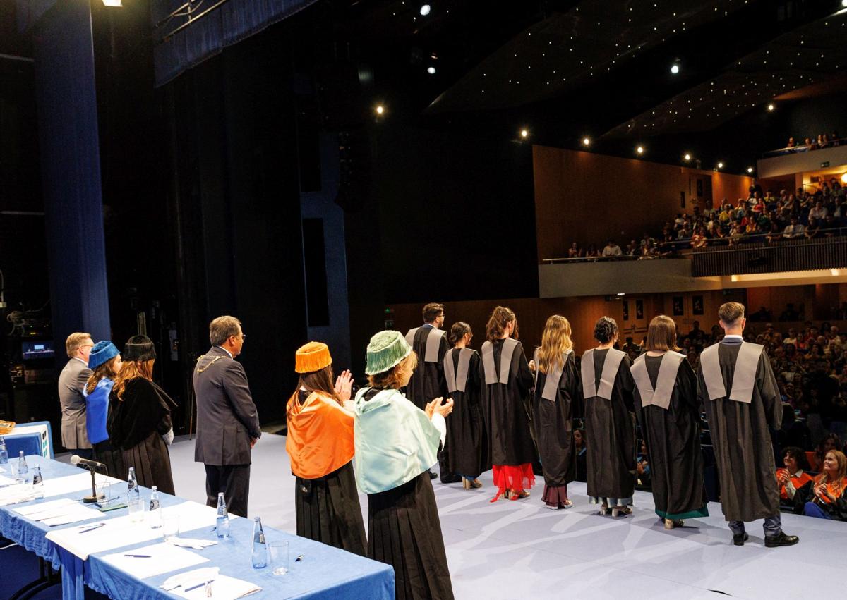 Imagen secundaria 1 - Acto de Graduación de la Universidad del Atlántico Medio - UNAM