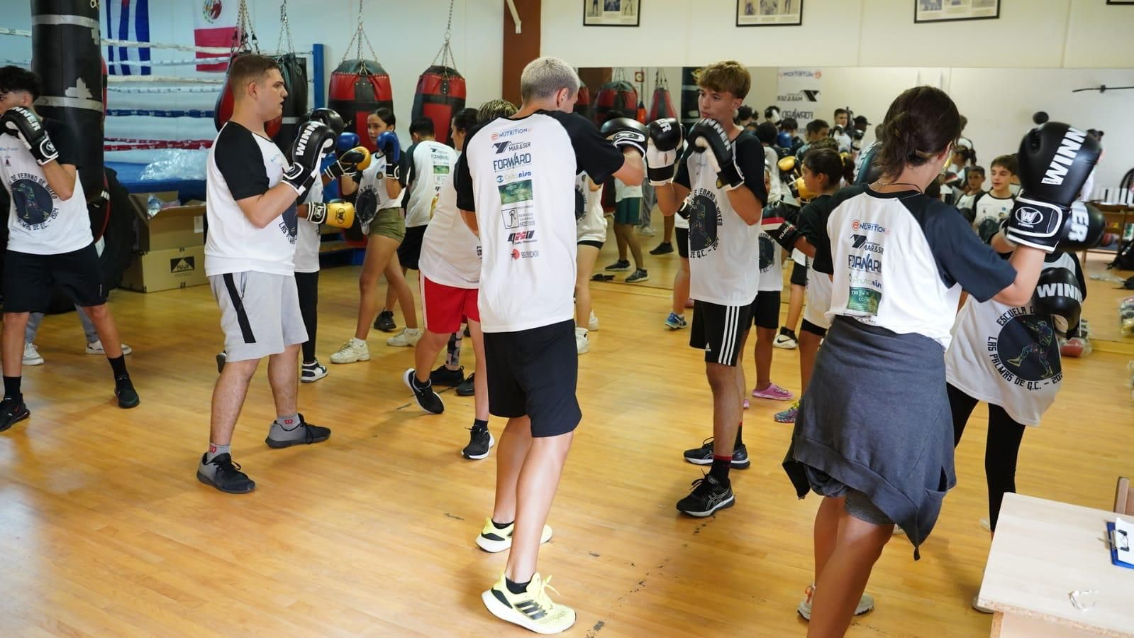 El arranque de la Escuela de Boxeo de Verano, en imágenes