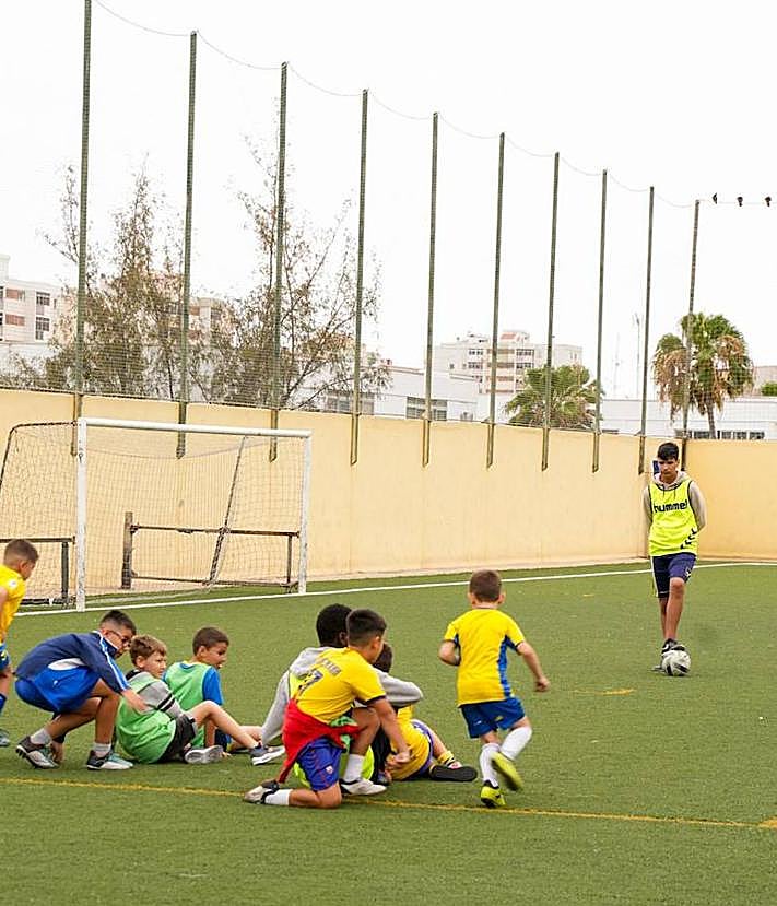 Imagen secundaria 2 - El mejor campus del mundo: inscripción gratuita, crisol de nacionalidades y convivencia con el autismo