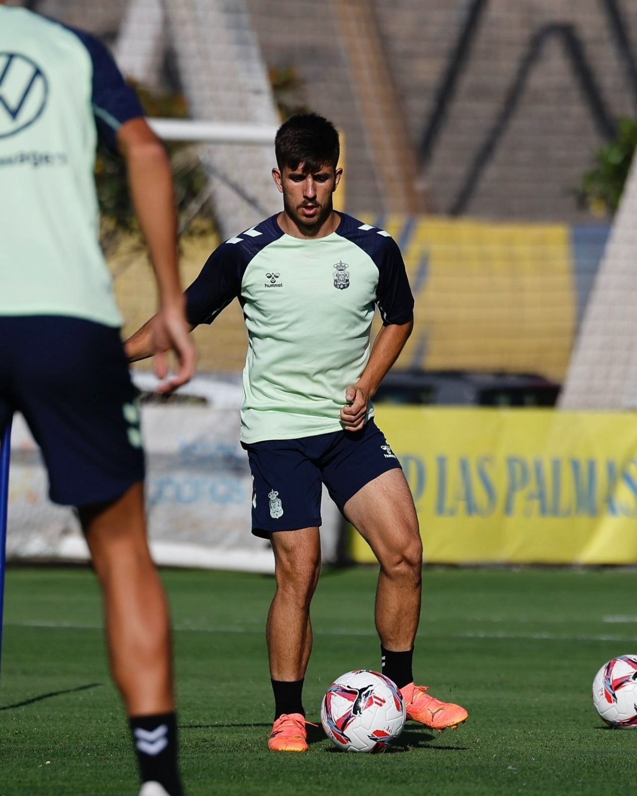 El primer entrenamiento de la UD a los mandos de Carrión