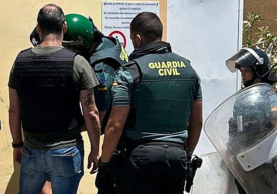 Imagen del momento de la detención.