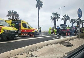 El vuelco en la Avenida Marítima, en imágenes