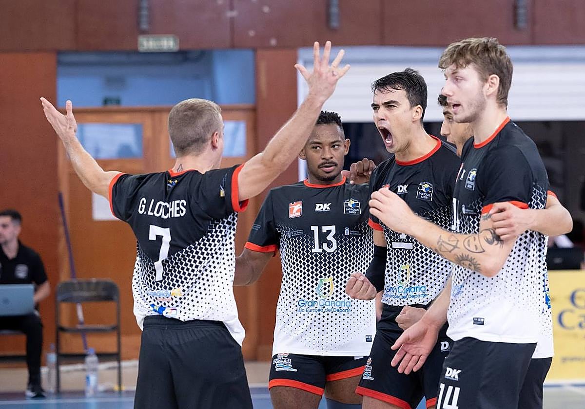 IMagen de un partido de la temporada 2023-24 del CV San Roque Batán.