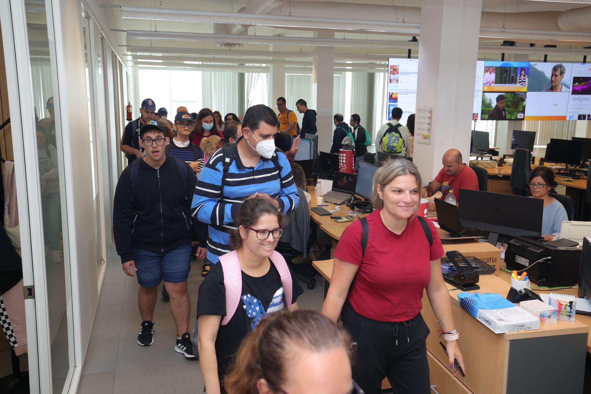 Imágenes de la visita de la Fundación SER