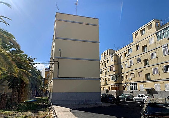 Edificios que serán rehabilitados en Sardina del Sur.