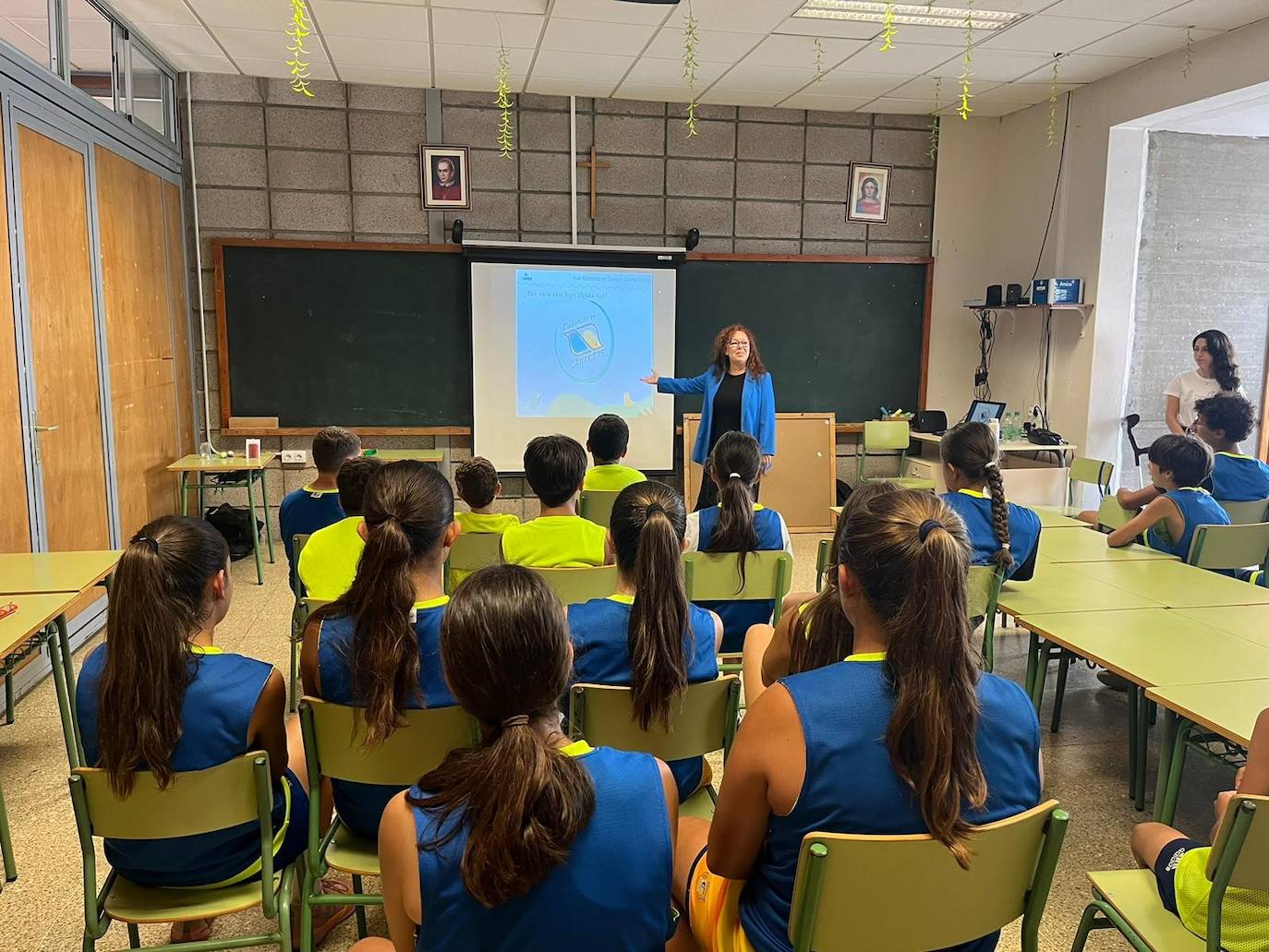 El XLIII Campus de Verano del Club Baloncesto Gran Canaria celebra el 'Día Elaborado en Canarias'