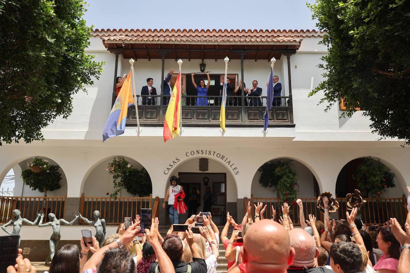 La moción de censura de San Mateo, en imágenes