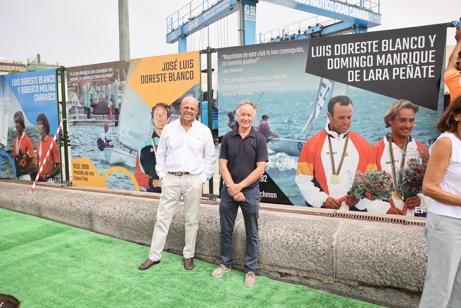 Las imágenes de la inauguración de los murales olímpicos en el Real Club Náutico