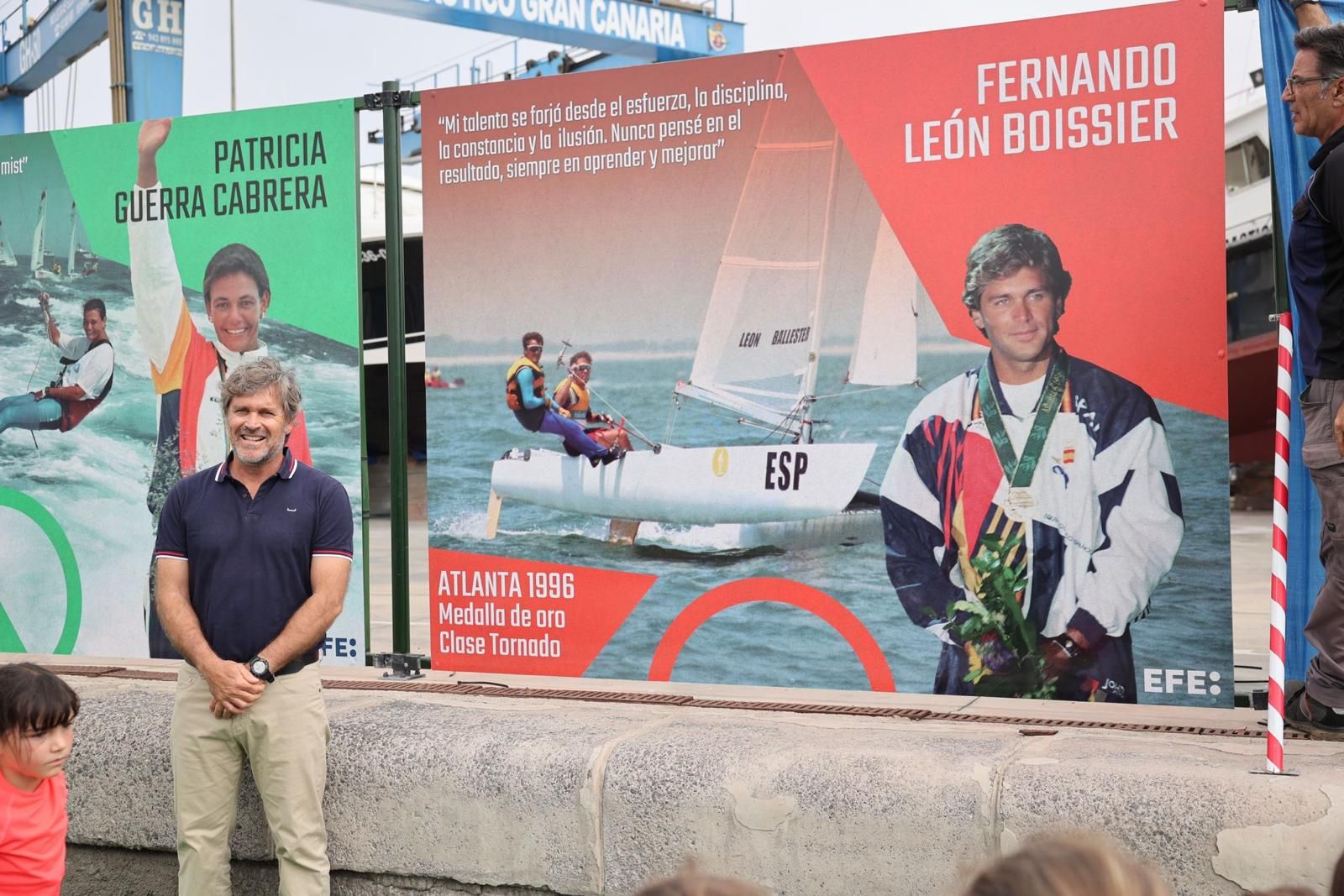 Las imágenes de la inauguración de los murales olímpicos en el Real Club Náutico