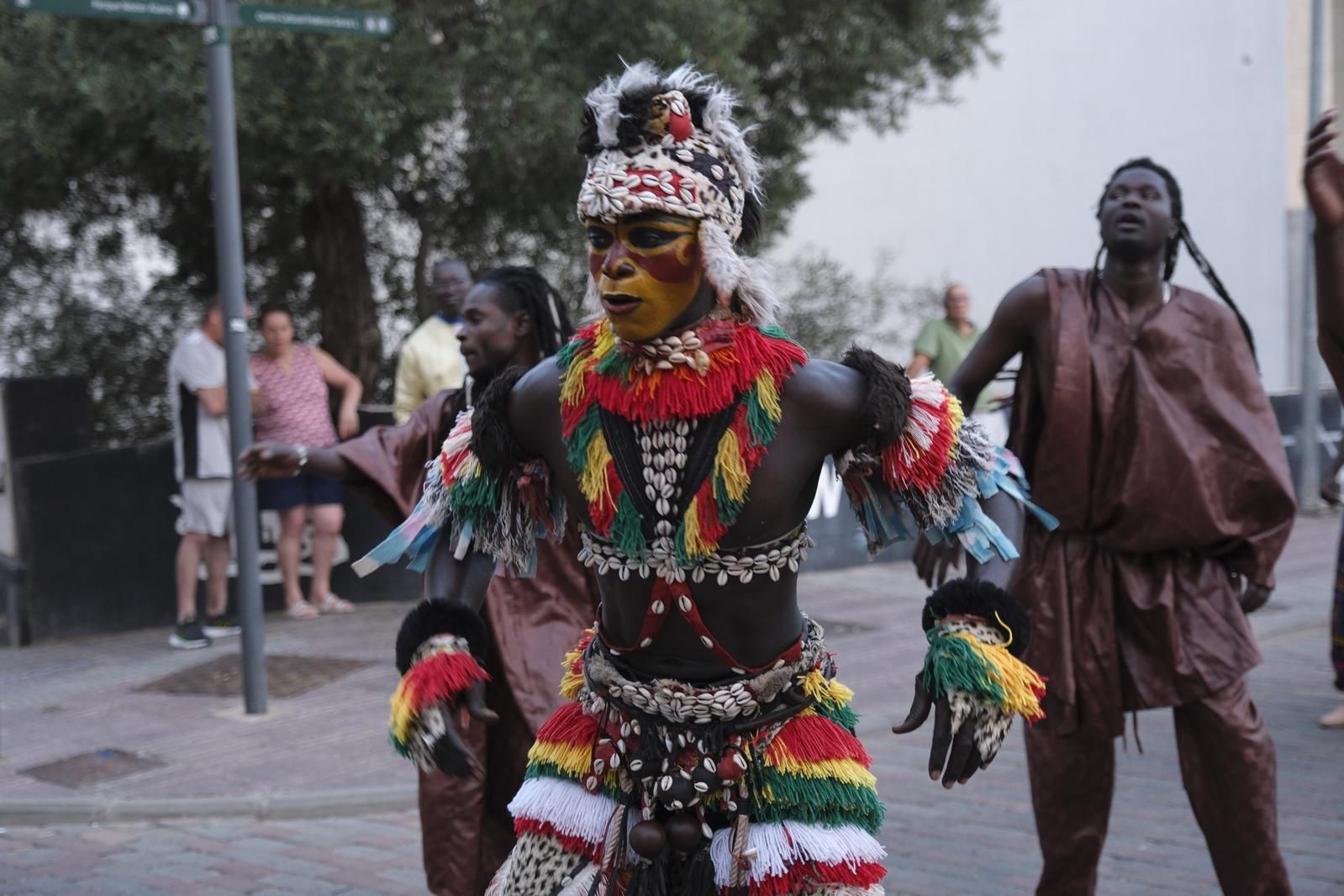 El recorrido del festival de folclore, en imágenes