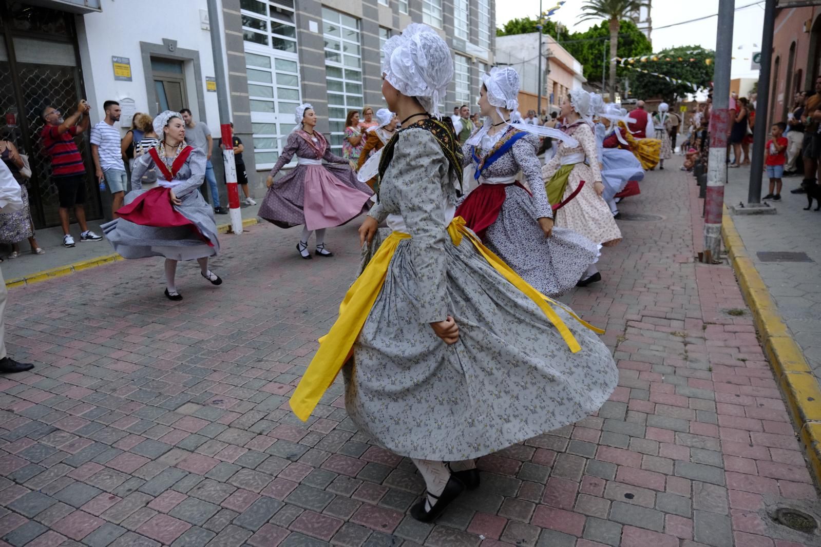El recorrido del festival de folclore, en imágenes