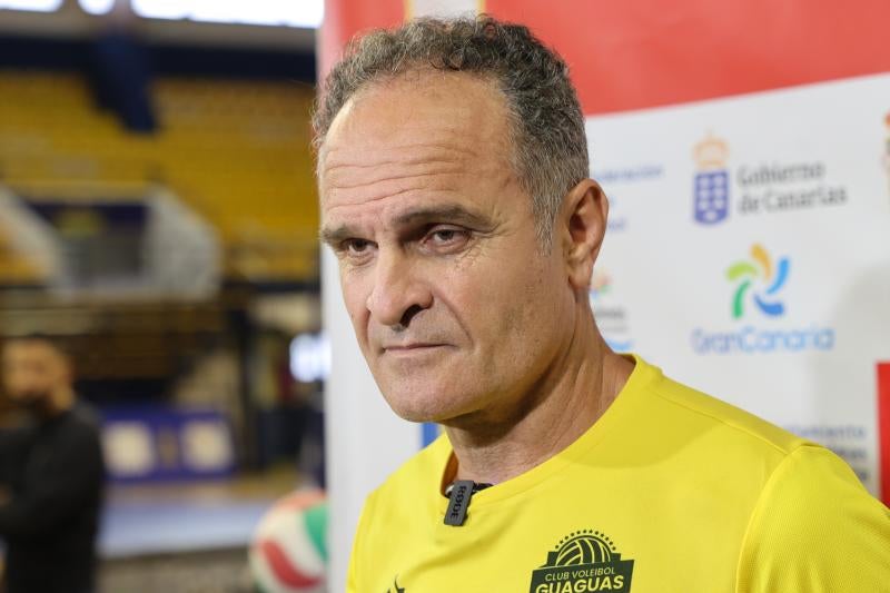 Sergio Miguel Camarero, entrenador del Guaguas, durante una entrevista.