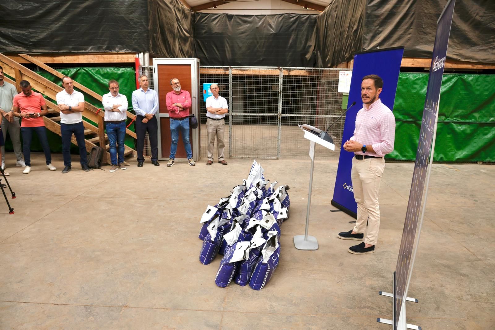 El nuevo sistema de compostaje de Ayagaures, en imágenes