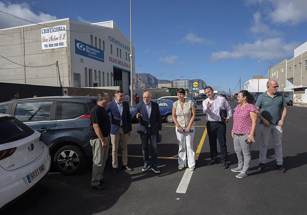 Visita del presidente insular, Antonio Morales, al polígono industrial de San Isidro.