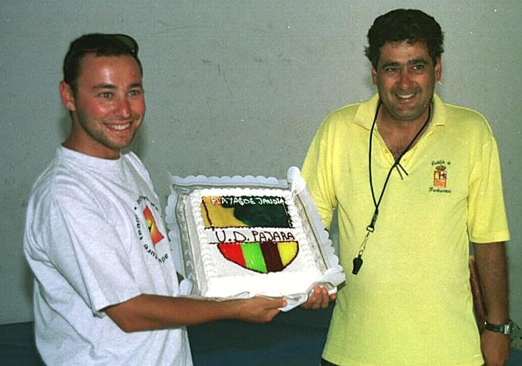Pepe Espino, a la derecha junto a Humberto Martínez.