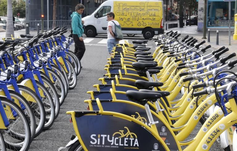 La bicicleta eléctrica pública afianzará sus bases en la parte alta del municipio.