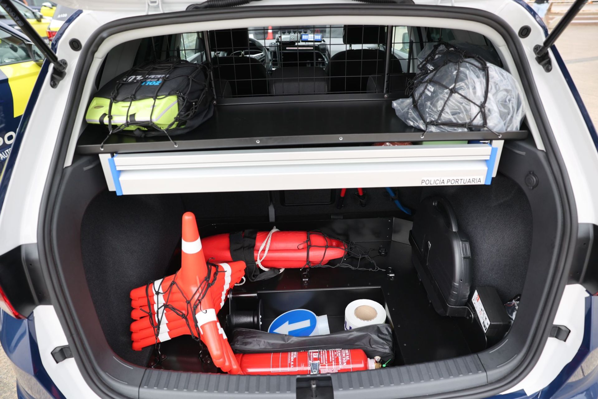 Los nuevos vehículos de la autoridad portuaria, en imágenes