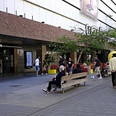 Día de compras en el Corte Inglés.