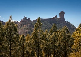 Vistas al Roque Nublo, en Tejeda.