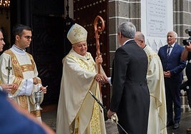 La lluvia empaña los actos por el Día del Pino