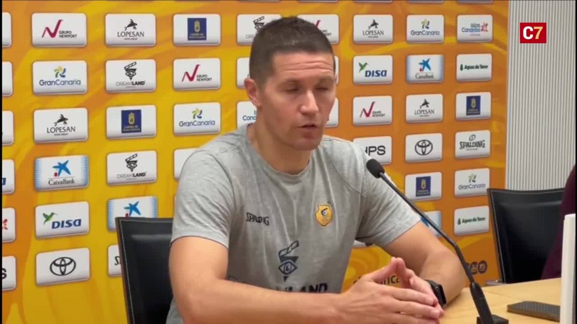 Lakovic analiza el derbi frente a La Laguna en la Copa Isola