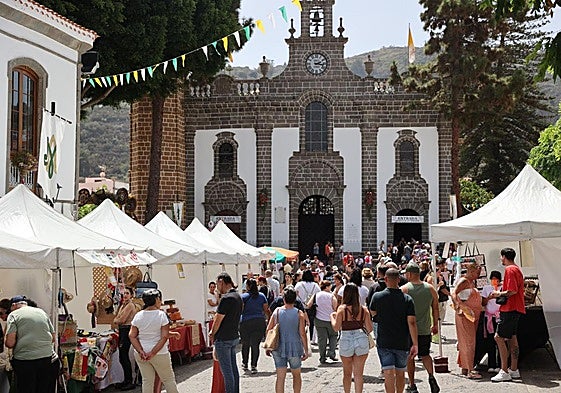 El Día de Las Marías congregó en Teror a miles de personas.