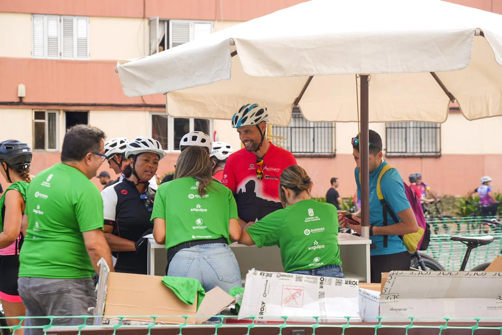 Las Palmas de Gran Canaria celebra el día de la bicicleta