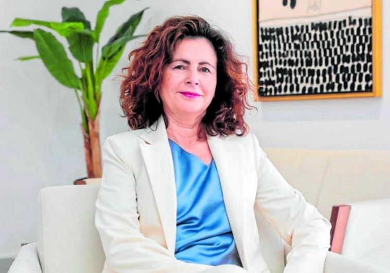 Matilde Asián, en la Consejería de Hacienda del Gobierno de Canarias.