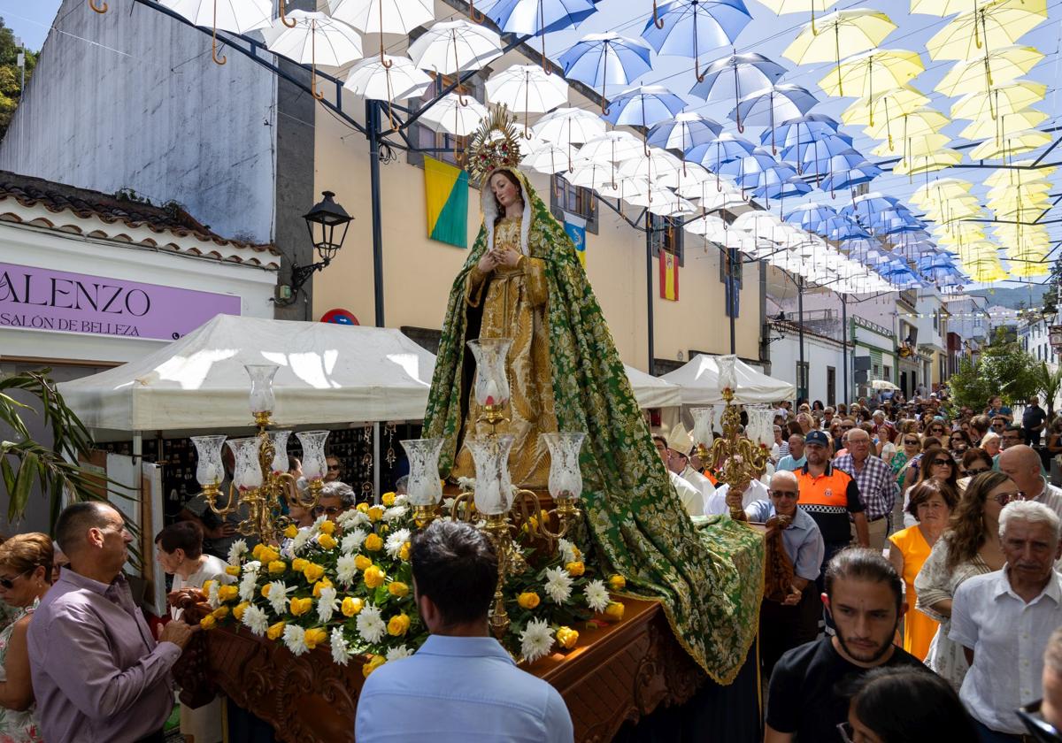 Valleseco celebra su día grande de la Manzana