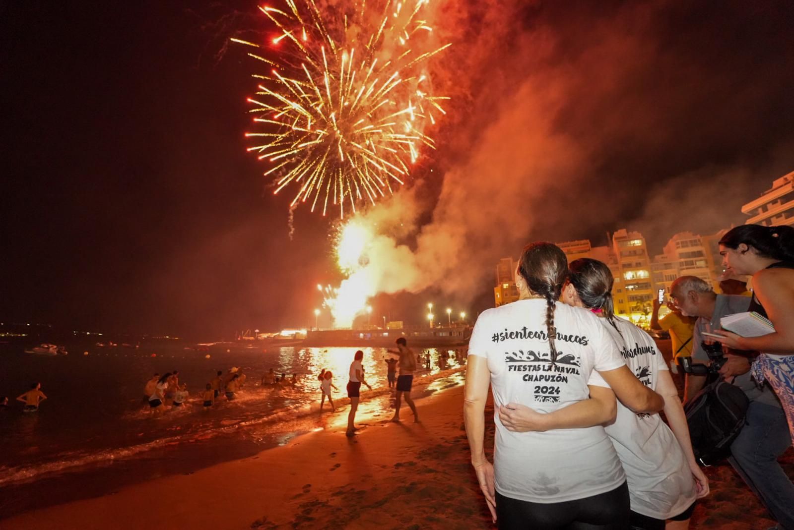 El chapuzón de La Naval, en imágenes