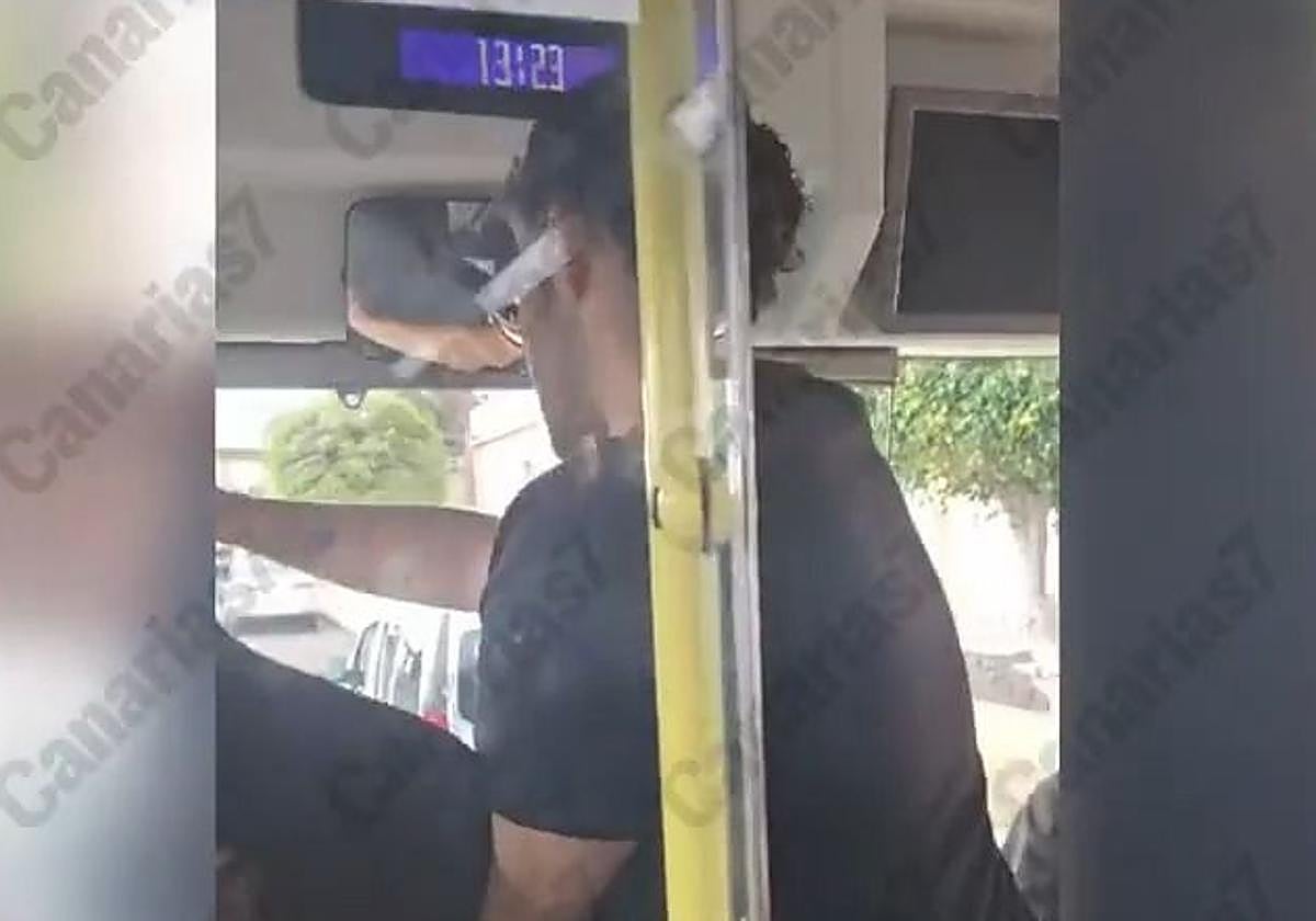 Agreden a una conductora de Global en pleno servicio: «Y ahora me abres abajo para coger la patineta»